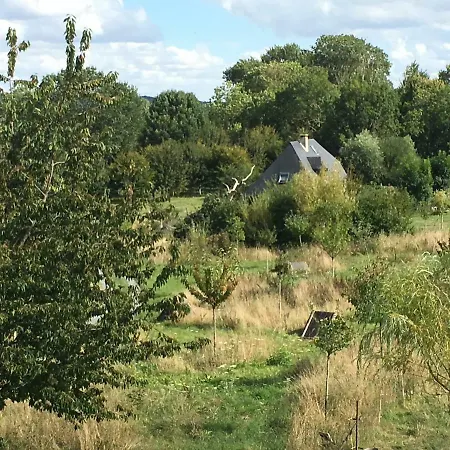 度假居 Sous La Garenne